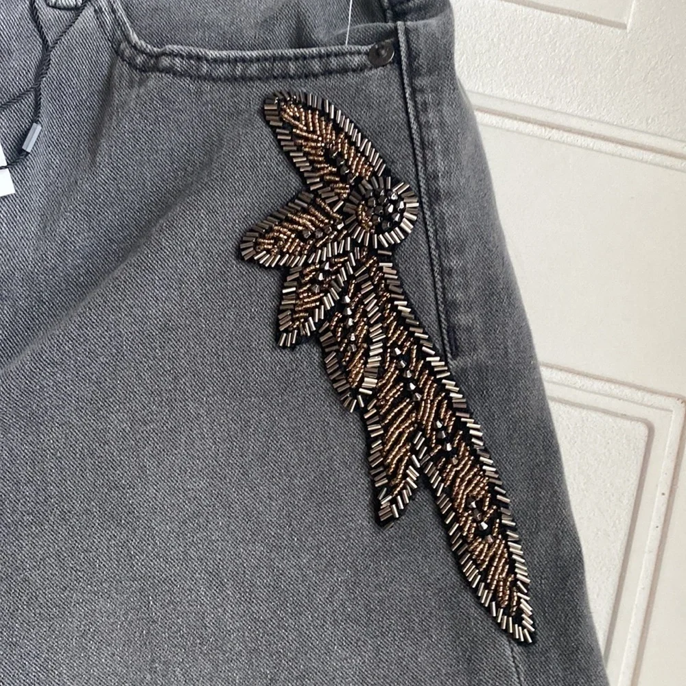 NWT Express Super High Waisted‎ Black Beaded Side Slim Jeans 6R